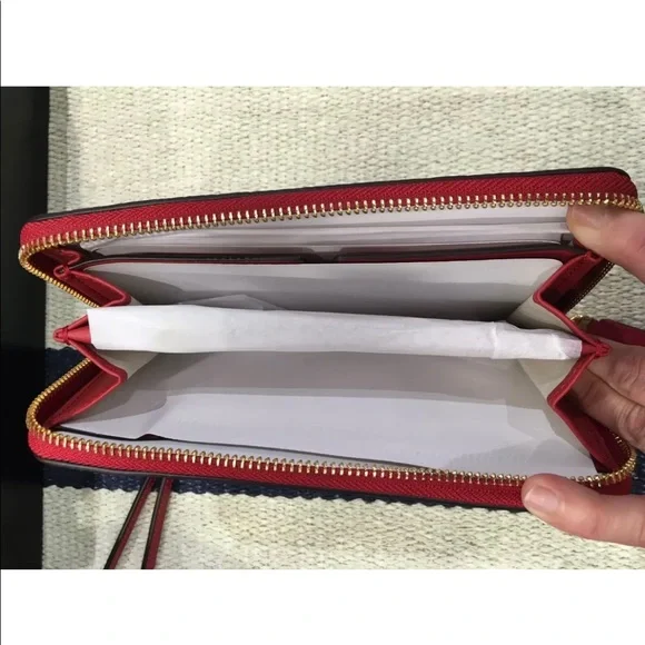 Ralph Lauren Clutch Wallet Bag Tartan/Red Limited Edition - Picture 2 of 8